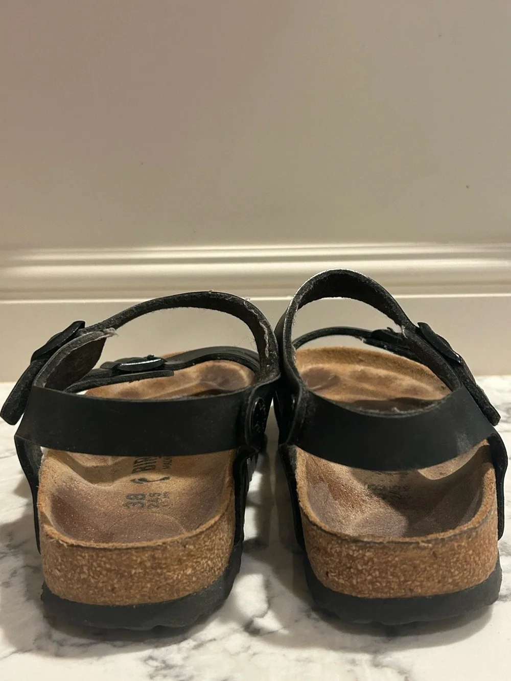 Black Rio Birkenstocks Sz 38 Size 7